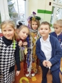 ZABAWY W UBIERANIE CHOINKI